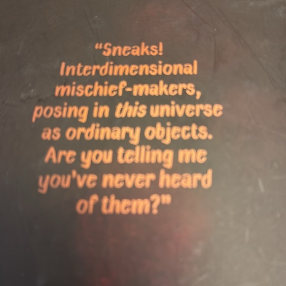 🍀2/10.00🍀 Sneaks hardcover book gift condition, excellent - Picture 2 of 9